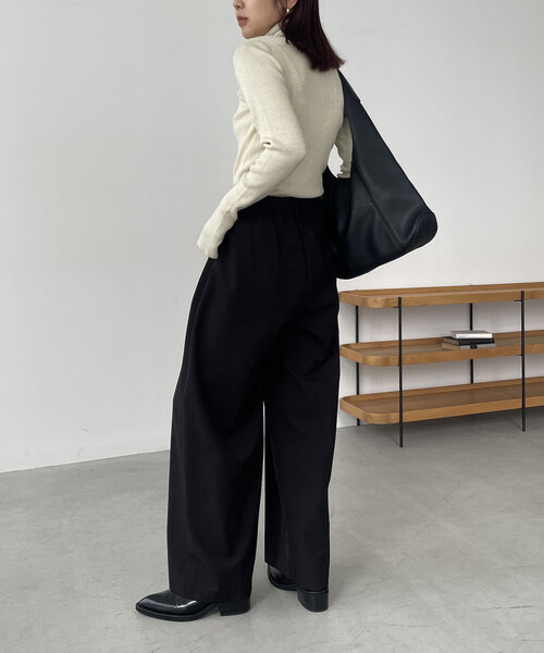 CAPRICIEUX LE'MAGE（カプリシューレマージュ）の「ハイネックリブプルオーバー（ニット/セーター・レディース・ホワイト/ブラック/グレイッシュベージュ/アイボリー・FREE）」の22枚目の写真