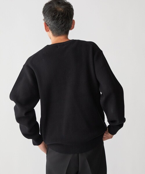 SHIPS(シップス)の「SHIPS:〈洗濯機可能〉SOLOTEX(R) 12ゲージ コットン 畦編み クルーネック ニット(ニット/セーター・メンズ・ブラック/ブラウン/ベージュ/ネイビー・SMALL/MEDIUM/LARGE/X-LARGE)」の14枚目の写真