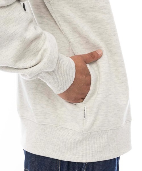 ELEMENT（エレメント）の「ELEMENT メンズ TIMBER 3 CREW WR トレーナー 【2024年秋冬モデル】/エレメントバックプリントスウェットトレーナー（スウェット・メンズ・オフホワイト/ブラック・LARGE/X-LARGE/MEDIUM）」の5枚目の写真