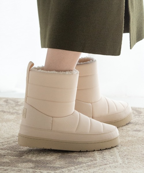 JELLY BEANS（ジェリービーンズ）の「キルティングナイロンブーツ（レディース）(186-46001)JELLY BEANS(ジェリービーンズ)（ブーツ・レディース・ブラック/グレー/アイボリー・23/24/25/22.5）」の2枚目の写真