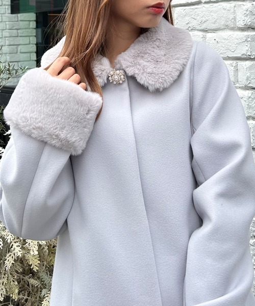 INGNI（イング）の「ファー取り外し4WAY／Aラインコート（その他アウター・レディース・ライトグレー系1/オフホワイト/ピンク系/ブラック/ピンク・M）」の9枚目の写真