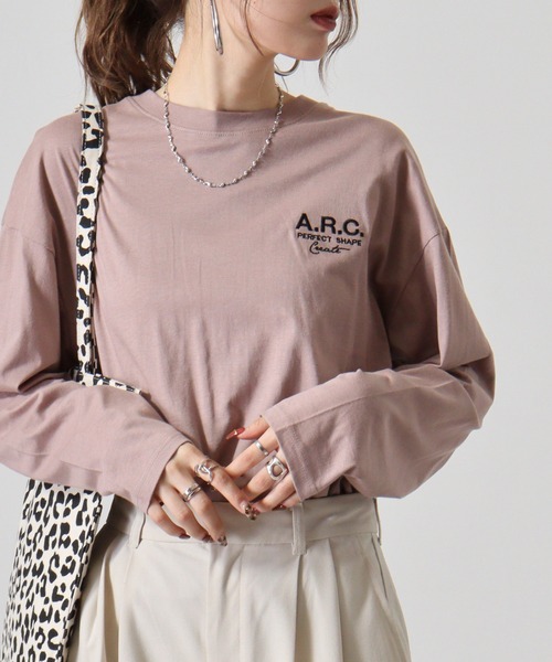 FUNALIVE（ファンアライブ）の「ワイドシルエット刺繍ロングスリーブTシャツ（Tシャツ/カットソー・メンズ・ホワイト/ホワイト系その他3/ライトブラック/モカ/スミクロ/ブラック/ブラック系その他2/ブラウン系/サックスブルー/ダークグリーン/ホワイト系その他2/ブラック系その他3・M/L/LL）」の10枚目の写真