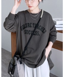 大人のルーズロゴTシャツ