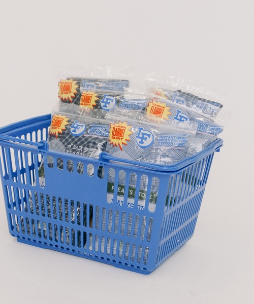 FREAK'S STORE（フリークスストア）の「ローソン×FREAK'S STORE RELAX FIT インスタント チェックネルシャツ/ローソンフリーク（シャツ/ブラウス・メンズ・ネイビー/サックスブルー/ブラック・0/1）」の7枚目の写真