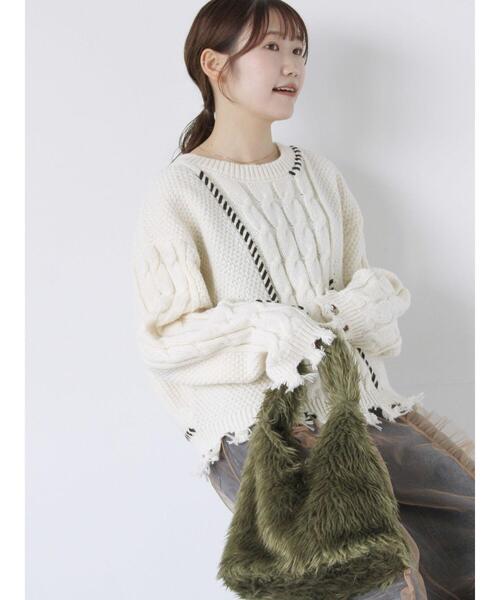 ehka sopo(エヘカソポ)の「クラッシュケーブルニット(ニット/セーター・レディース・オフホワイト/サックスブルー/ブラック・F)」の7枚目の写真