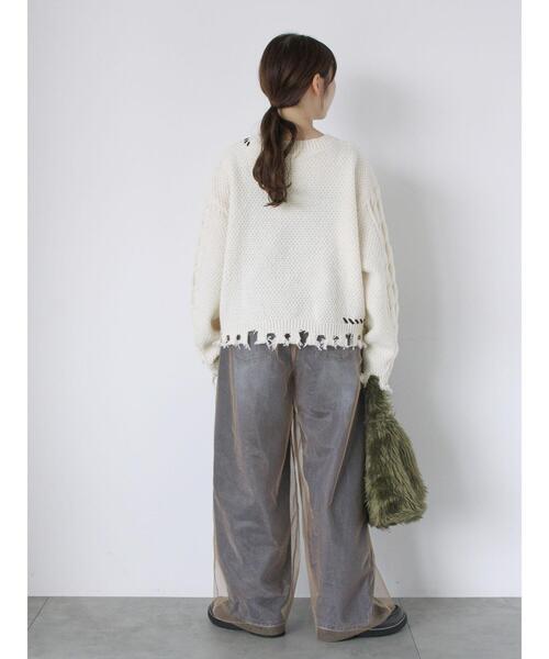 ehka sopo(エヘカソポ)の「クラッシュケーブルニット(ニット/セーター・レディース・オフホワイト/サックスブルー/ブラック・F)」の13枚目の写真