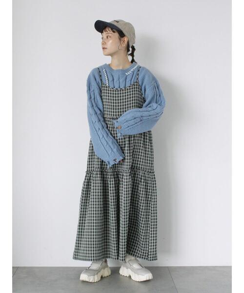 ehka sopo(エヘカソポ)の「クラッシュケーブルニット(ニット/セーター・レディース・オフホワイト/サックスブルー/ブラック・F)」の18枚目の写真