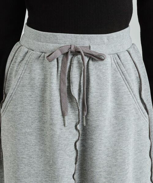 Cutie Blonde（キューティーブロンド）の「◆【セットアップ可/あったか裏起毛】配色メロウ ロングスカート（スカート・レディース・ブラック/グレー・04/03/02/01）」の3枚目の写真
