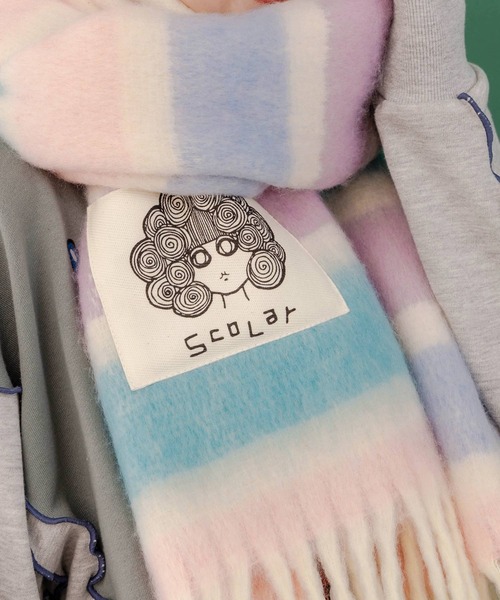 ScoLar(スカラー)の「643331:ぽんぽん付き マルチボーダーマフラー(マフラー・レディース・ブラック/ピンク/オレンジ/グリーン/レッド・FREE)」の10枚目の写真