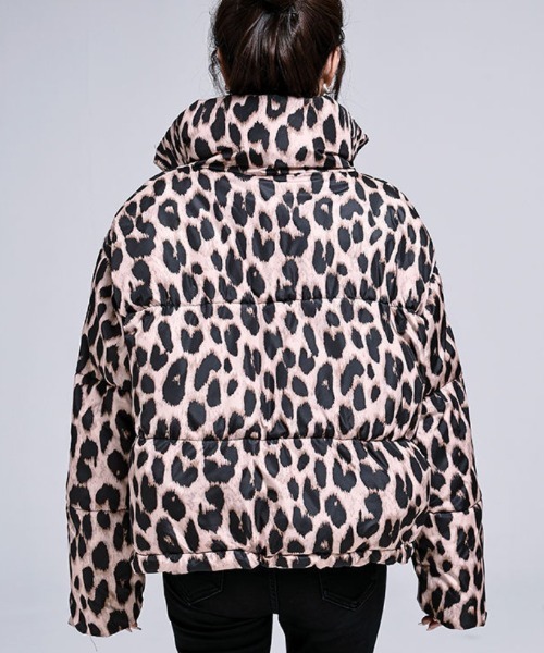 セール】ヒョウ柄 ショート丈 スタンドカラー エコダウンジャケット