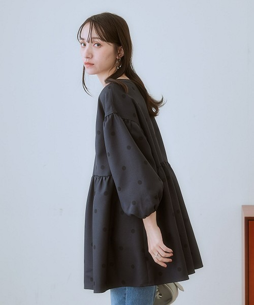 nissen(ニッセン)の「ドットペプラムブラウス(シャツ/ブラウス・レディース・ベージュ系/ブラック系・S/M/L/LL)」の8枚目の写真