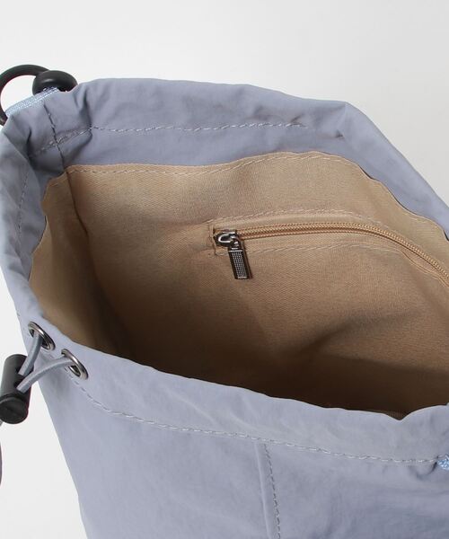 Per sist ence（パーシエンス）の「ナイロン巾着ショルダーバッグ（ショルダーバッグ・レディース・ベージュ/パープル/ブルー/ブラック/カーキ・FREE）」の8枚目の写真