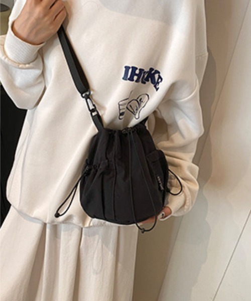 Per sist ence（パーシエンス）の「ナイロン巾着ショルダーバッグ（ショルダーバッグ・レディース・ベージュ/パープル/ブルー/ブラック/カーキ・FREE）」の13枚目の写真