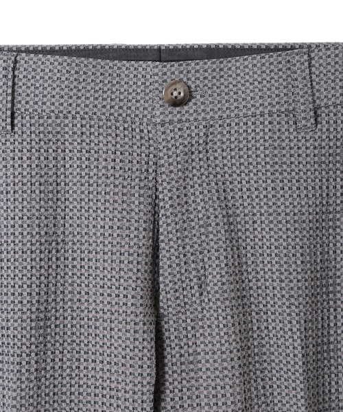 MEN'S BIGI（メンズビギ）の「【ACTIVE TAILOR/アクティブテイラー】3Dサッカープリントストレッチパンツ<EASY CARE>（スラックス・メンズ・ブルー/グレー/ネイビー・04/03/02/01）」の4枚目の写真