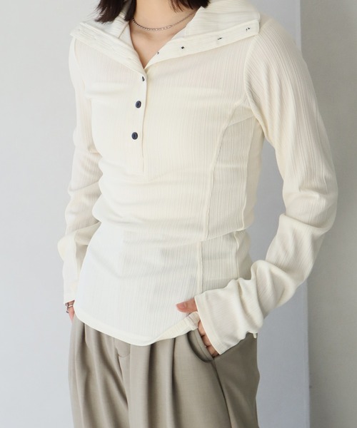 NOGLE（ノグル）の「【NOGLE/ノグル】ヘンリーネックトップス（Tシャツ/カットソー・レディース・グレー/グリーン/アイボリー/チャコール・FREE）」の7枚目の写真