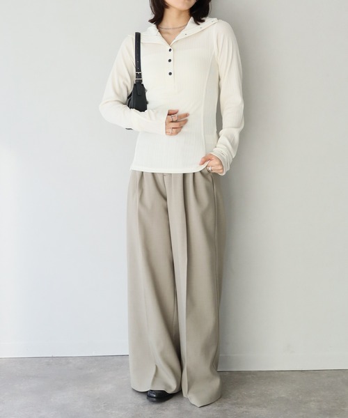 NOGLE（ノグル）の「【NOGLE/ノグル】ヘンリーネックトップス（Tシャツ/カットソー・レディース・グレー/グリーン/アイボリー/チャコール・FREE）」の12枚目の写真