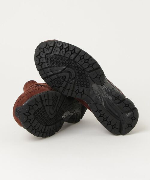 NEW BALANCE（ニューバランス）の「1906L（スニーカー・メンズ・ブラウン・23.5cm/24.5cm/25.5cm/26.5cm/26.0cm/27.0cm/24.0cm/25.0cm/28.0cm/29.0cm/27.5cm/28.5cm/30.0cm/23.0cm/22.0cm/22.5cm）」の4枚目の写真