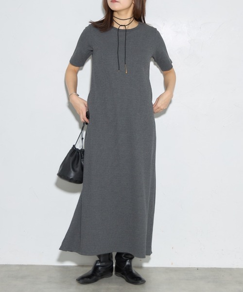 leimn(レイムン)の「カップ付きセミフレアワンピ(ワンピース・レディース・チャコール/ブラック・FREE)」の9枚目の写真