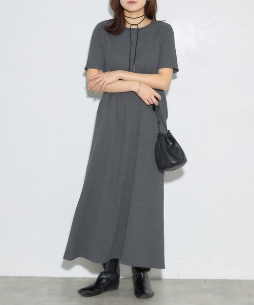 leimn(レイムン)の「カップ付きセミフレアワンピ(ワンピース・レディース・チャコール/ブラック・FREE)」の13枚目の写真