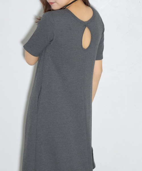 leimn(レイムン)の「カップ付きセミフレアワンピ(ワンピース・レディース・チャコール/ブラック・FREE)」の10枚目の写真