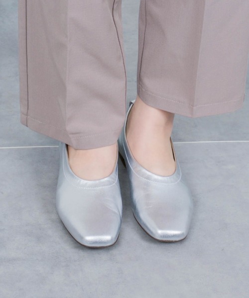 CORSO ROMA,9(コルソローマ)の「【CORSO ROMA,9/コルソローマ9】フラットシューズ パンプス スクエアトゥ(パンプス・レディース・シルバー/ホワイト/ブラック・37/36/38/39)」の16枚目の写真