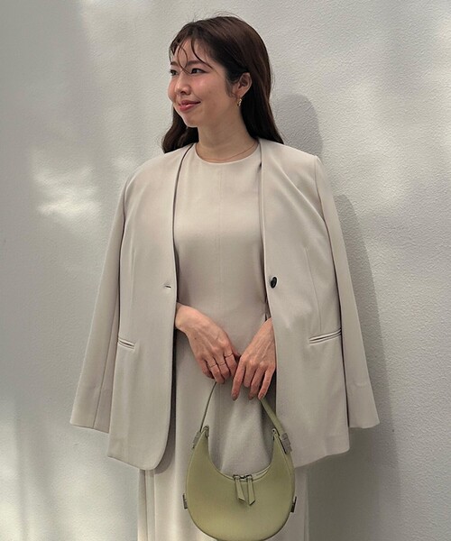 UNFILO（アンフィーロ）の「【VERY×UNFILOコラボ】BEAUTY MOVE シアースリーブ ワンピース（ワンピース・レディース・アイボリー系2/ネイビー系2/ブラック系2・X-SMALL/MT/LARGE/MEDIUM/SMALL）」の11枚目の写真