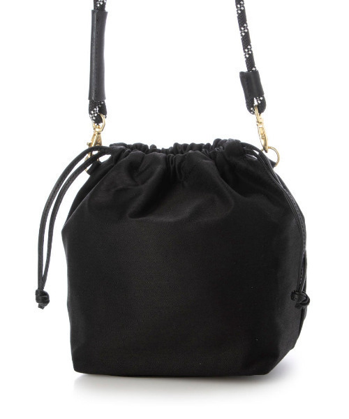 perche（ペルケ）の「ペルケ perche / COOL MAX 2wayバケットバッグ（ショルダーバッグ・レディース・ブラック/ベージュ・FREE）」の5枚目の写真