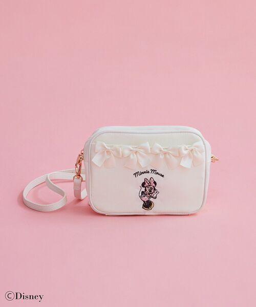 メゾンドフルール　リボン　ショルダーバッグ　くすみピンク ピンクリボンリボン型ショルダーバッグ/Maison de FLEUR（メゾン