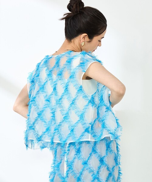 NOLLEY’S(ノーリーズ)の「《セットアップ対応》KIRYUバイヤスカットジャガードブラウス(シャツ/ブラウス・レディース・ブルー系その他・38)」の7枚目の写真