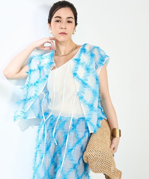 NOLLEY’S(ノーリーズ)の「《セットアップ対応》KIRYUバイヤスカットジャガードブラウス(シャツ/ブラウス・レディース・ブルー系その他・38)」の10枚目の写真