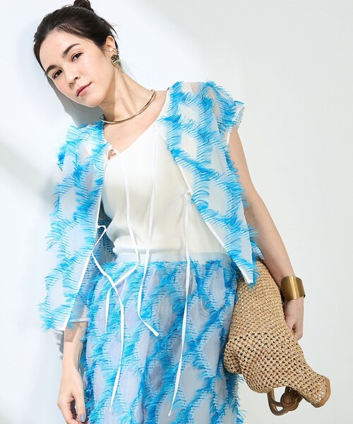 NOLLEY’S(ノーリーズ)の「《セットアップ対応》KIRYUバイヤスカットジャガードブラウス(シャツ/ブラウス・レディース・ブルー系その他・38)」の12枚目の写真