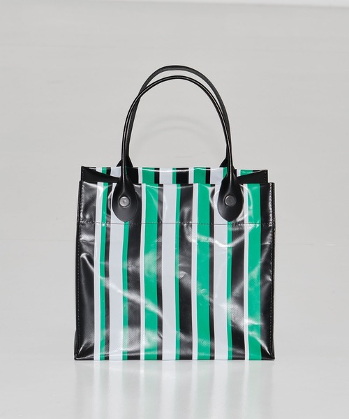 TOGA（トーガ）の「【TOGA/トーガ】Logo tote bag small/スモールロゴトートバッグ（トートバッグ・レディース・ホワイト/グリーン・FREE）」の8枚目の写真
