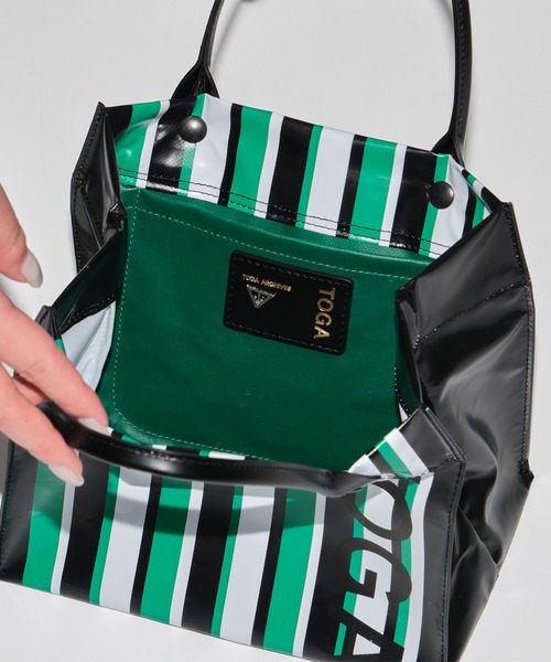 【TOGA】トーガ ロゴ トートバッグ small TOGA(トーガ)のTOGA logo tote bag small通販 | 集英社HAPPY