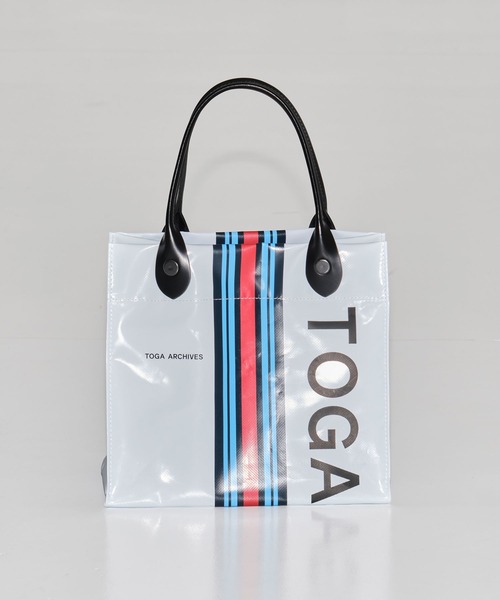 TOGA（トーガ）の「【TOGA/トーガ】Logo tote bag small/スモールロゴトートバッグ（トートバッグ・レディース・ホワイト/グリーン・FREE）」の18枚目の写真