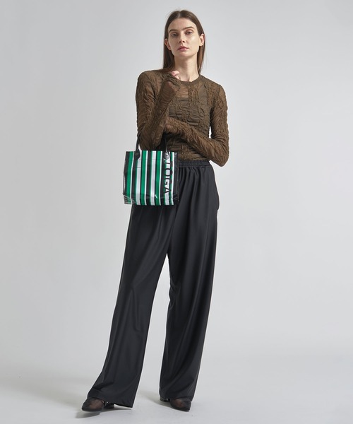 TOGA（トーガ）の「【TOGA/トーガ】Logo tote bag small/スモールロゴトートバッグ（トートバッグ・レディース・ホワイト/グリーン・FREE）」の4枚目の写真