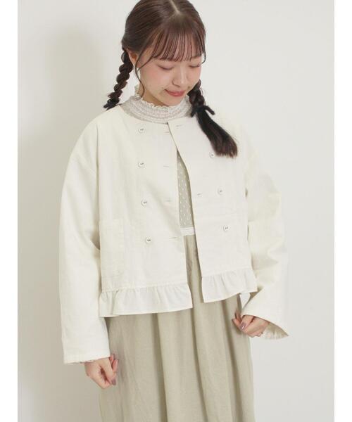 Samansa Mos2（サマンサ モスモス）の「綿麻裾フリルダブルボタンショートジャケット（ノーカラージャケット・レディース・キナリ/オフホワイト/チャコールグレー・F）」の15枚目の写真