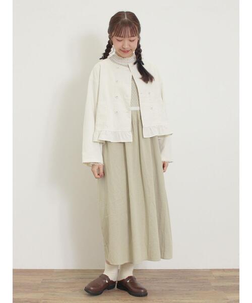 Samansa Mos2（サマンサ モスモス）の「綿麻裾フリルダブルボタンショートジャケット（ノーカラージャケット・レディース・キナリ/オフホワイト/チャコールグレー・F）」の17枚目の写真