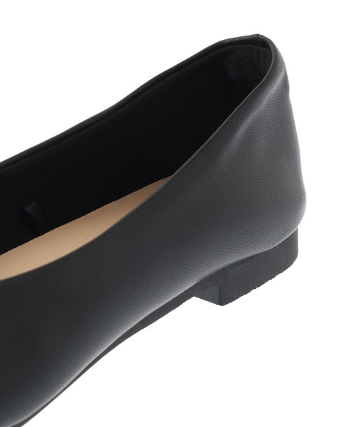 Green　Parks（グリーンパークス）の「・minia リボンバレエシューズ（バレエシューズ・レディース・アイボリー/ブラック・S/M/L/LL）」の9枚目の写真