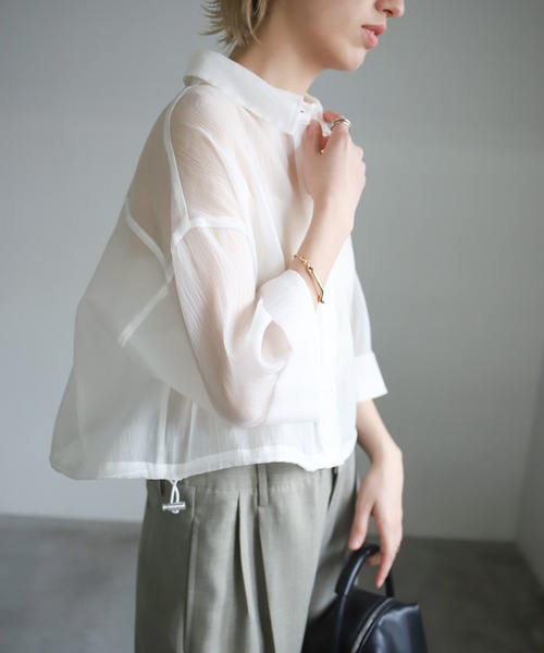 select MOCA(セレクトモカ)の「ヘムドロストショートシアーシャツ(シャツ/ブラウス・レディース・グレー/ブルー/オフホワイト/ブラック・FREE)」の9枚目の写真