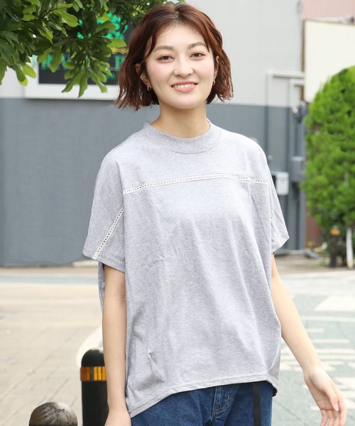 KRIFF MAYER Lady's Collection(クリフメイヤーレディースコレクション)の「【汗染み防止・防汚・接触冷感】ウェットプロテクトレースコクーンTシャツ(Tシャツ/カットソー・レディース・ライトグリーン/チャコール/カラフル/レッド/オフホワイト/ネイビー/グレー・MEDIUM/LARGE)」の3枚目の写真