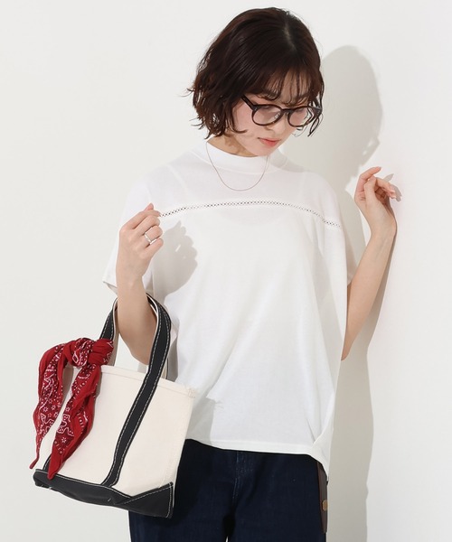 KRIFF MAYER Lady's Collection(クリフメイヤーレディースコレクション)の「【汗染み防止・防汚・接触冷感】ウェットプロテクトレースコクーンTシャツ(Tシャツ/カットソー・レディース・ライトグリーン/チャコール/カラフル/レッド/オフホワイト/ネイビー/グレー・MEDIUM/LARGE)」の2枚目の写真