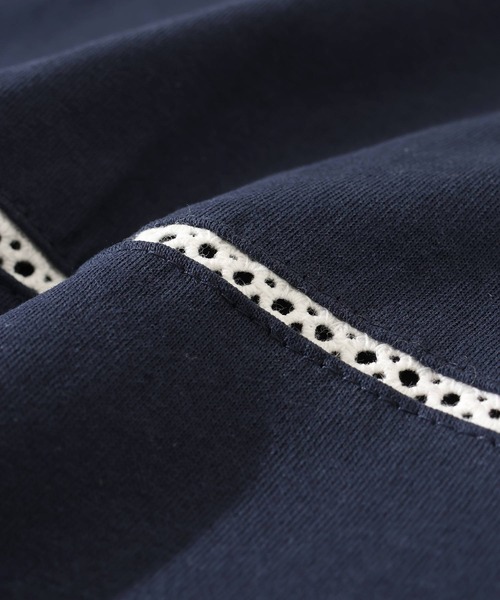 KRIFF MAYER Lady's Collection(クリフメイヤーレディースコレクション)の「【汗染み防止・防汚・接触冷感】ウェットプロテクトレースコクーンTシャツ(Tシャツ/カットソー・レディース・ライトグリーン/チャコール/カラフル/レッド/オフホワイト/ネイビー/グレー・MEDIUM/LARGE)」の20枚目の写真