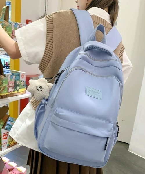 SEU（エスイーユー）の「リュックサック バックパック オフィスカジュアル ジュニア リュック【A4サイズ対応/大容量 / PC収納 /撥水/ クッション / 軽量 / 通勤・通学・マザーズバッグ】（バックパック/リュック・レディース・ピンク/グリーン/アイボリー/ブラック/ブルー・フリー）」の4枚目の写真