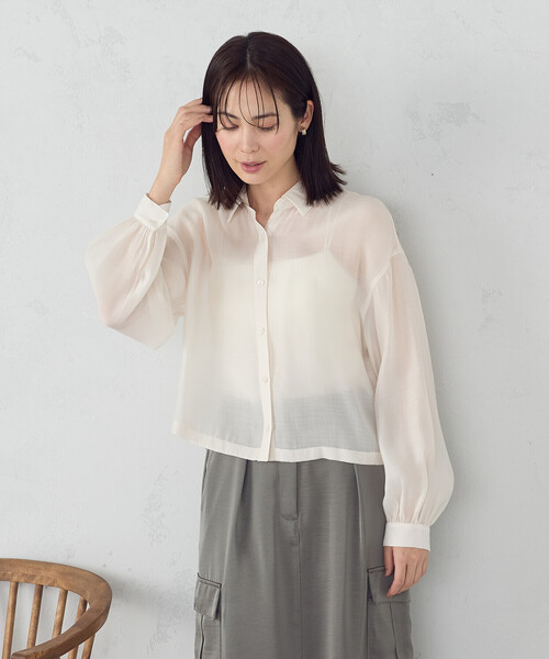 COMME CA ISM(コムサイズム)の「コンパクト シア―シャツ(シャツ/ブラウス・レディース・ホワイト/ブラック・MEDIUM/LARGE)」の1枚目の写真