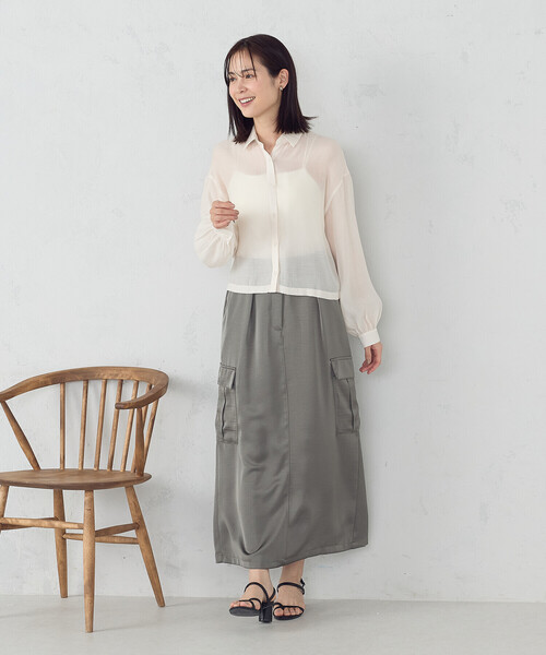 COMME CA ISM(コムサイズム)の「コンパクト シア―シャツ(シャツ/ブラウス・レディース・ホワイト/ブラック・MEDIUM/LARGE)」の6枚目の写真
