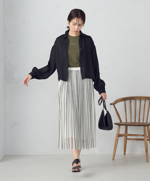 COMME CA ISM(コムサイズム)の「コンパクト シア―シャツ(シャツ/ブラウス・レディース・ホワイト/ブラック・MEDIUM/LARGE)」の10枚目の写真