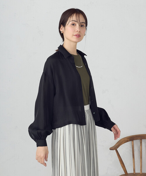 COMME CA ISM(コムサイズム)の「コンパクト シア―シャツ(シャツ/ブラウス・レディース・ホワイト/ブラック・MEDIUM/LARGE)」の16枚目の写真
