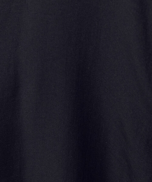 COMME CA ISM(コムサイズム)の「コンパクト シア―シャツ(シャツ/ブラウス・レディース・ホワイト/ブラック・MEDIUM/LARGE)」の4枚目の写真