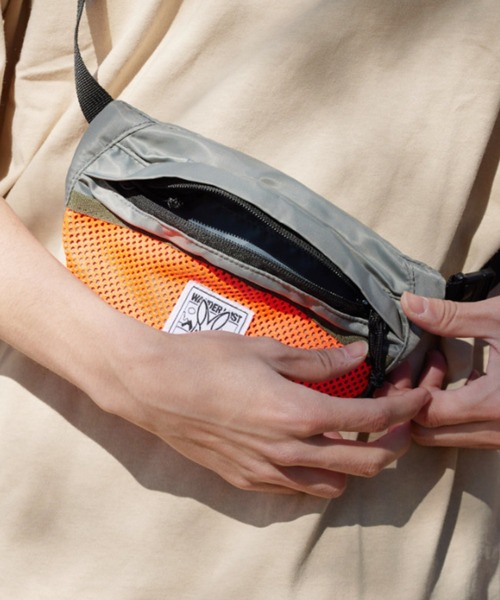 DOD（ディーオーディー）の「【DOD別注】トビダセポケッツ（トートバッグ・レディース・グレー/ブラック・ONE SIZE）」の5枚目の写真