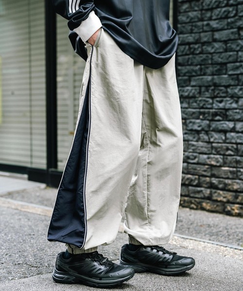 Rocky Monroe(ロッキーモンロー)の「2way ワイドサイドジップ切替ナイロンイージージョガーパンツ トラックパンツ(その他パンツ・メンズ・ブラック/チャコールグレー/ネイビー/グレー・M/L/XL)」の6枚目の写真